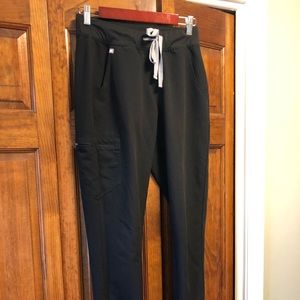 Figs Zamora scrubs  Black sz Small